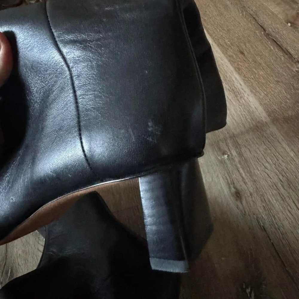 Vince Black Femi Pointed Tall Knee High Leather Boots‎ size women's 8.5